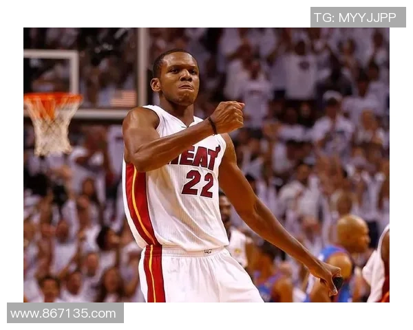 2010年热火与骑士的经典对决回顾与分析篮球历史上的重要时刻 2010年热火与骑士的经典对决回顾与分析篮球历史上的重要时刻